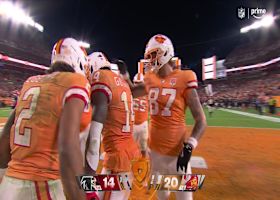 Chris Godwin's first TD catch of 2025 boosts Bucs' lead to 26-14 vs. Atlanta