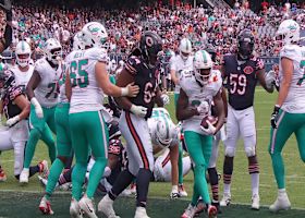 Ollie Gordon II goes airborne to score a goal line TD