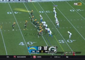 Tuli Tuipulotu runs into backfield untouched for TFL on Dillon