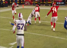 Kareem Hunt's 12-yard TD run opens scoring in Bills-Chiefs AFC title game