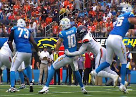 Jonathon Cooper's 7-yard sack of Herbert sends Bolts into punt formation