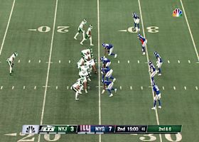 Adrian Martinez finds Brandon Smith at midfield for first down