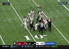 Falcons' errant snap results in Saints takeaway during fourth quarter