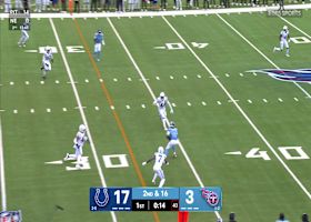 Ward zips 27-yard sling to Ridley who finds space between defenders