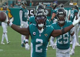 Jourdan Lewis intercepts Young's tipped pass to ice Jags' win vs. Panthers
