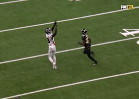 Kyle Pitts makes sideline catch for 23-yard gain