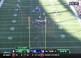 Greg Zuerlein's 44-yard FG attempt goes wide left in fourth quarter