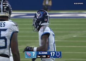 Roger McCreary's first sack of 2025 comes on blitz vs. Daniel Jones in Week 8