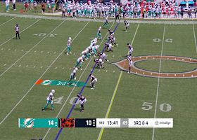 Austin Booker's second sack of Wilson forces a Dolphins' punt