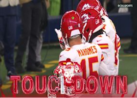 Mahomes' 20th TD pass of 2025 pinpoints Travis Kelce in Dallas
