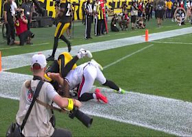 Can't-Miss Play: Fade-route TD! Irving displays receiving skills on 15-yard score