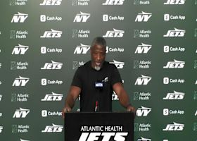 Aaron Glenn compares Bijan Robinson's play to Breece Hall and how Jets defense can benefit from it