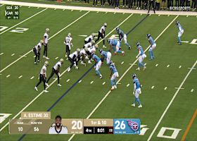 Can't-Miss Play: 60-yard pass! Shough hits Olave in stride to gain red zone access