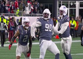 Christian Barmore engulfs Justin Fields to notch his first sack of 2025 season