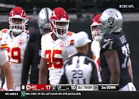 Chris Jones detonates Raiders' chances for positive yardage on 3-yard TFL