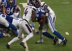 Colts' miscue results in fourth-and-short stop for Texans