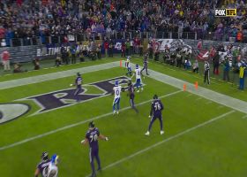 Lamar Jackson's two-point-conversion pass to Zay Flowers extends BAL's lead to 31-28