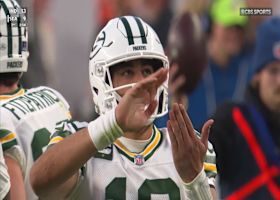 Jordan Love shows off his wheels on 24-yard scramble vs. Broncos