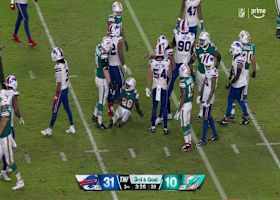 Damar Hamlin stuffs gap to get in on red-zone TFL