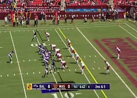 Rasheen Ali cuts straight through Commanders D' for 9-yard TD