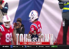 Drake Maye's second career TD pass hits wide-open Hunter Henry in the flat