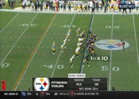 Jaylen Warren emerges from sea of Packers' defenders en route to 20-yard rush