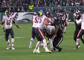 Jalen Carter engulfs Caleb Williams for 10-yard sack