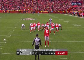 DeAndre Carter recovers loose ball after whacky muffed punt