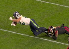 Deommodore Lenoir trips up Zach Charbonnet on huge TFL to force Seahawks punt