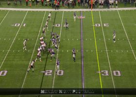 Moore weaves through Vikes' defenders for 22-yard run after catch