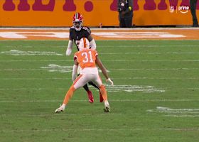 Cousins darts a 26-yard pass to Kyle Pitts into Bucs' territory