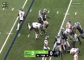 Kenneth Walker III's filthy juke move sparks 16-yard pickup on third down