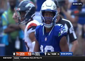 Geno Smith's back-shoulder connection with Lockett yields 13-yard Seahawks gain