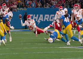 Can't-Miss Play: Mahomes goes parallel to ground for improbable completion vs. Bolts