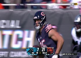 Caleb Williams' 25-yard sideline strike to Kmet gets Bears into Carolina territory