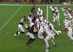 Kirk Cousins' powers through on QB sneak for six