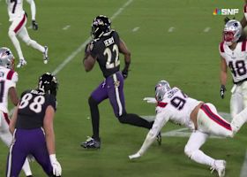 Derrick Henry carves through the Pats defense for 23-yard entry into the red zone