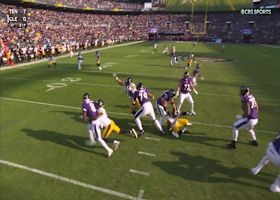 Brandin Echols swarms Lamar Jackson for 8-yard sack on third down