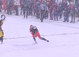 Jamies Winston's CLUTCH 15-yard toss to Jeudy yields a first down