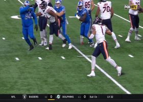 Fields, Moore connect for first time since Week 6 on 14-yard pass