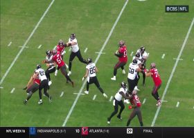 Lavonte David leads swarm of Bucs on blitzing sack vs. Lawrence
