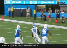 Amon-Ra St. Brown's 33-yard catch and run gets WR over 100-yard mark on day