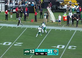 Brian Thomas Jr's stutter step creates 39-yard gain for Jags