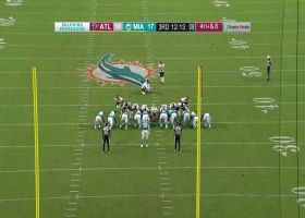 Younghoe Koo's 53-yard FG narrows Fins' lead to 17-13 in third quarter