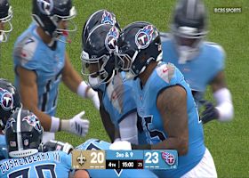 Can't-Miss Play: Cam Ward looks like 2018 Mahomes on scrambling dime to Ayomanor