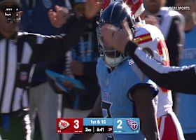 Tyjae Spears explodes down the sideline on 34-yard catch and run