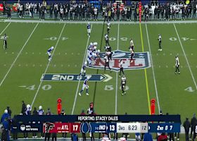 Tyler Warren showcases speed on 24-yard screen play