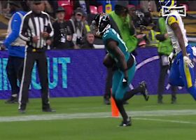 Can't-Miss Play: Travis Hunter's first NFL TD comes on Lawrence's 34-yard launch