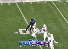 Jared Goff zips 28-yard strike to Isaac TeSlaa for much-needed first down