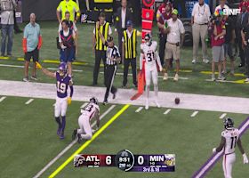 Adam Thielen's first catch in his Minnesota return goes for 19-yard gain vs. Falcons